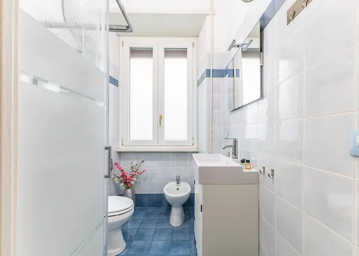 Hostly - Sant'orsola Appartement Rome